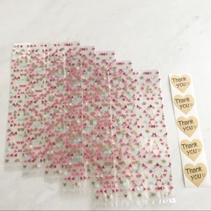 5 Plastic Gift Bags with Stickers, Confetti